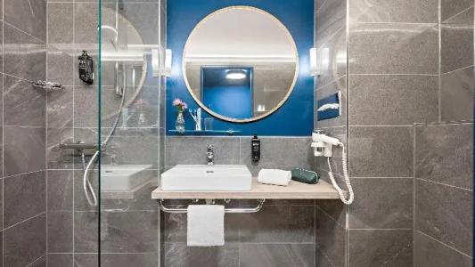 ibis Styles Noerdlingen - 36