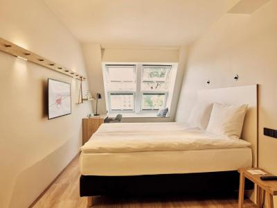 Schwabinger Wahrheit by Geisel - 5