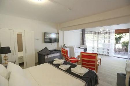 Fizzio Alaçatı - 35