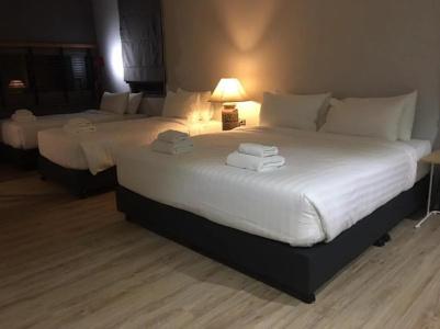 Wara Boutique - 71