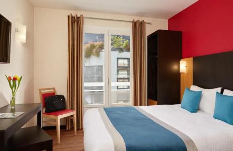 Hôtel Roissy - 71