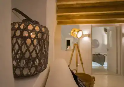 Canvas Suites - 13