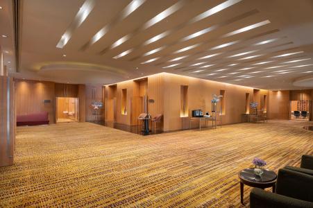 Swissotel Bangkok Ratchada - Sha Extra Plus - 1