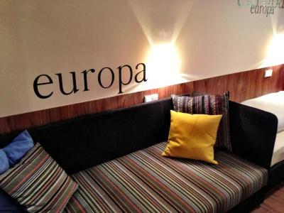 Europa Life - 27