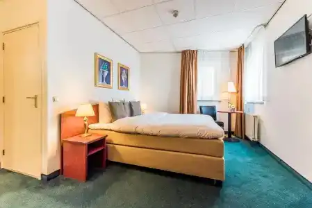 Prominent Inn - 14