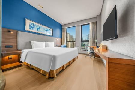 Holiday Inn Express Chongqing Guanyinqiao , an IHG - 25