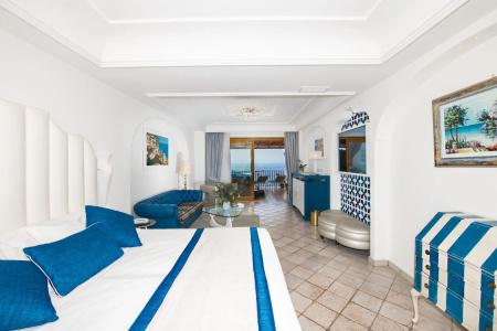 Eden Roc Suites - 449