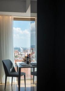 The Craton Sisli - 52