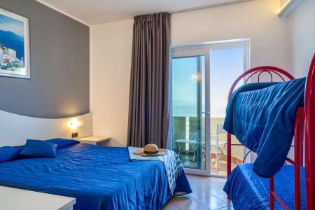 Carlton Riviera - 44