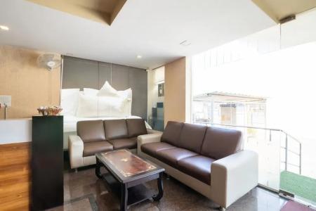 Oyo 2183 Fortune City - 0