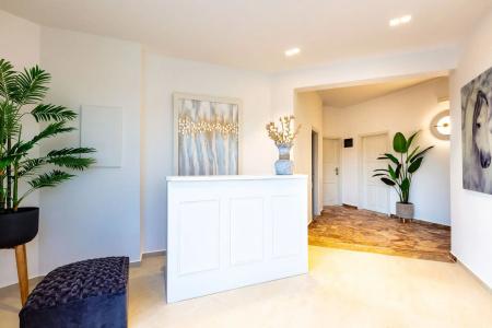 Pinelopi Beach Suites - 1
