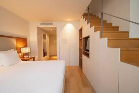 Burgus Tribute & Design - 99