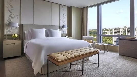 Four Seasons at Yorkville - 60