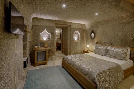 Hera Cave Suites - 78