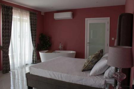 100 Boutique Living - 29