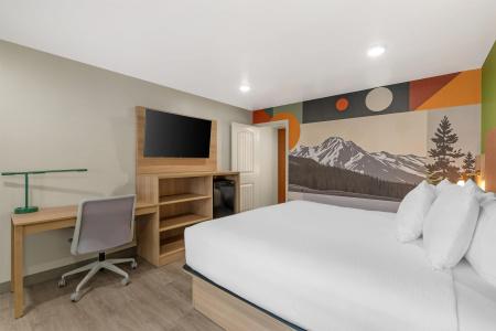 Best Western Plus Clocktower Inn - 67