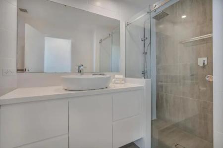Oceana On Broadbeach - 57