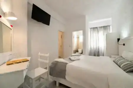 Artemis Suites - 88