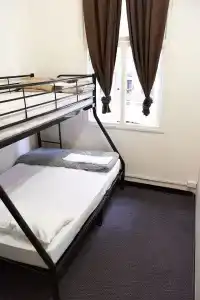 Maze Backpackers - - 5