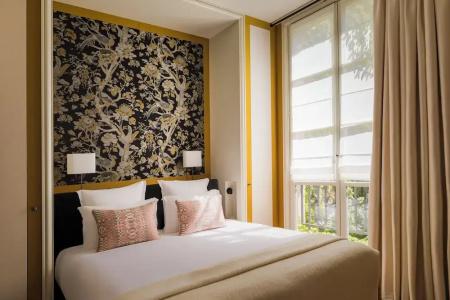 Le Pavillon de la Reine & Spa - Small Luxurys of the World - 54