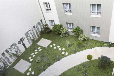 Kyriad Paris 18 - Porte de Clignancourt - Montmartre - 30