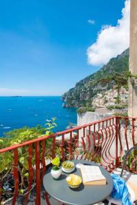 Eden Roc Suites - 52