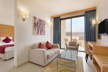 Ramada Resort Dead Sea - 59