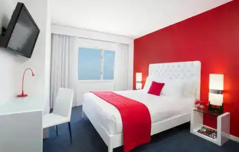 Red South Beach - 24