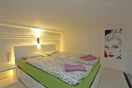 Apartment House - The Modern Flat - 70