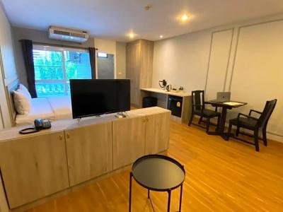 Boss Mansion - 124