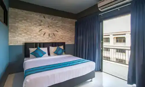 Amity Poshtel - 5