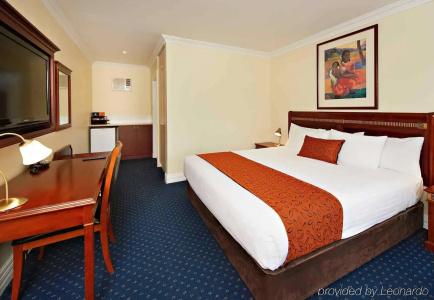 ibis Styles - 4
