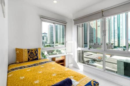 Right Place Sathorn - 17