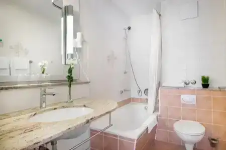 Novum Rega Stuttgart - 60