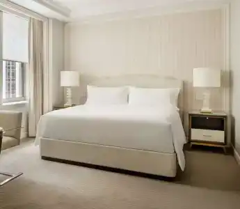Waldorf Astoria - 39