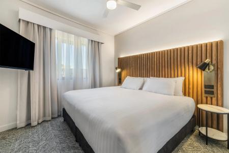 Adina Apartment Barrack Plaza - 57