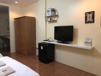 The One Apartment Bangsaray by RoomQuest - 25