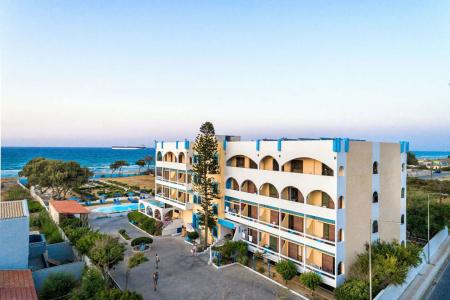 Tsagarakis Beach - 11