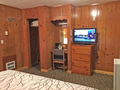Park and Cabins - 165