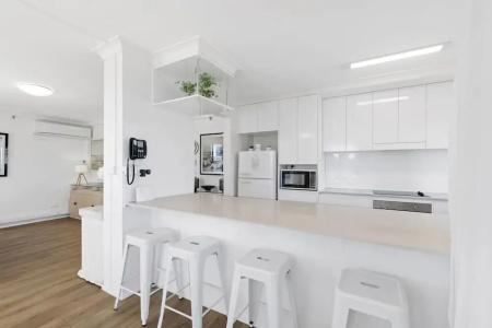 Ultiqa Beach Haven On Broadbeach - 318