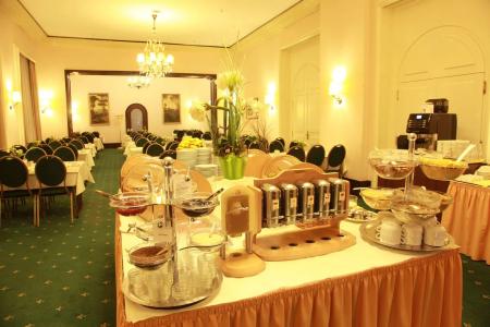 Monopol - Central Station - 20