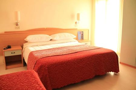 c-hotels International - 24