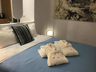Muses Cycladic Suites - 124