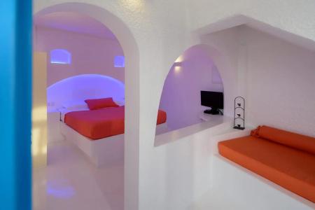 Abyssanto Suites and Spa - 131