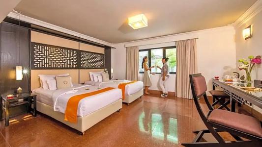 White Mansion 白色公馆 - 56