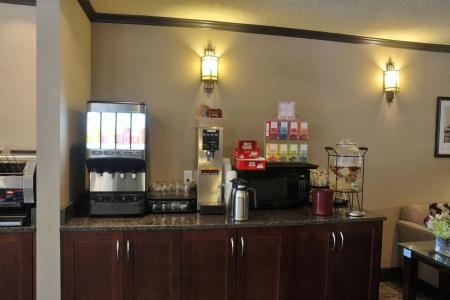 The Embassy Inn - 17