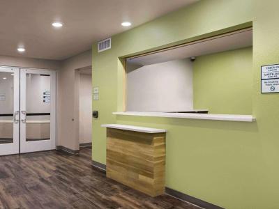 Woodspring Suites West In Qd - 23