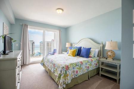 Laketown Wharf by Collection - 27