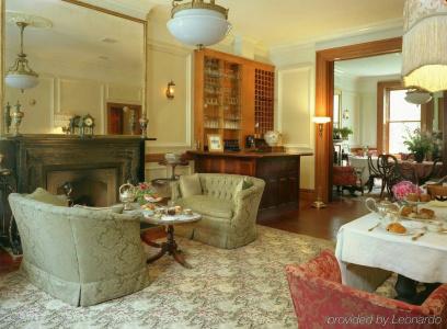 The Inn at Irving Place - 10