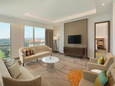 Le Meridien - 105